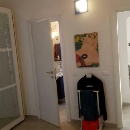 Pignatari 100 Mt Dal Mare Villa *